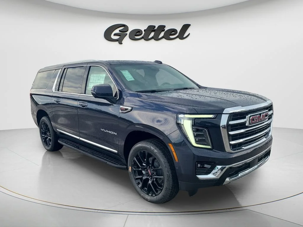 New 2026 Titanium Rush Metallic GMC Elevation image 3