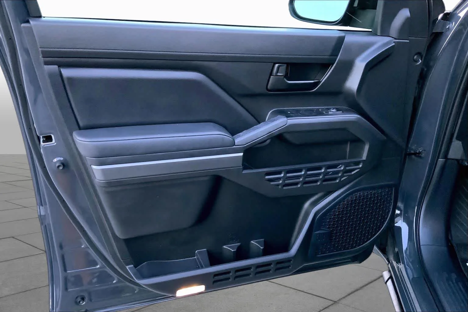 Used 2024 Underground Toyota SR5 image 19