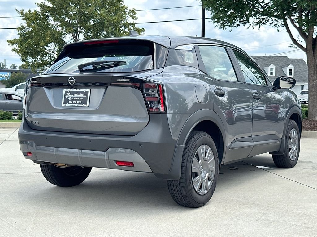 Used 2025 Gray Nissan S image 8