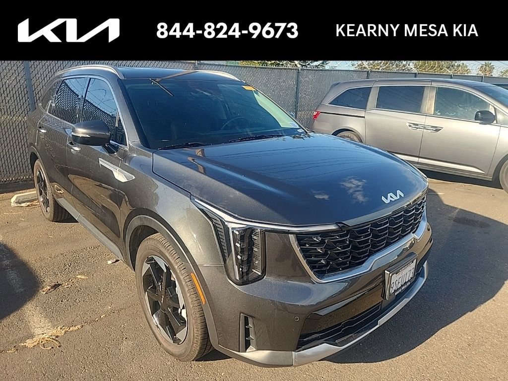 Certified Used 2025 Gray Kia EX image 1