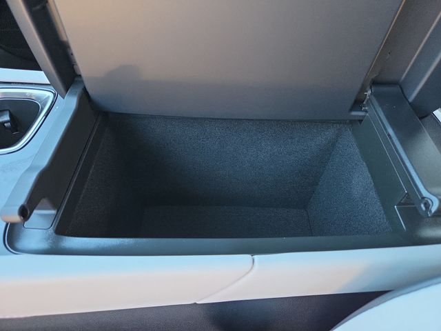 New 2026 Iridium Lexus PREMIUM image 21