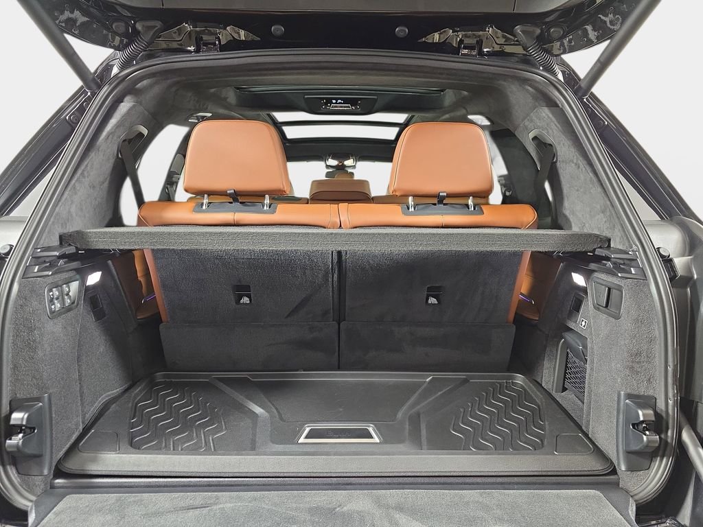 2026 BMW X7 M60i - Photo 12