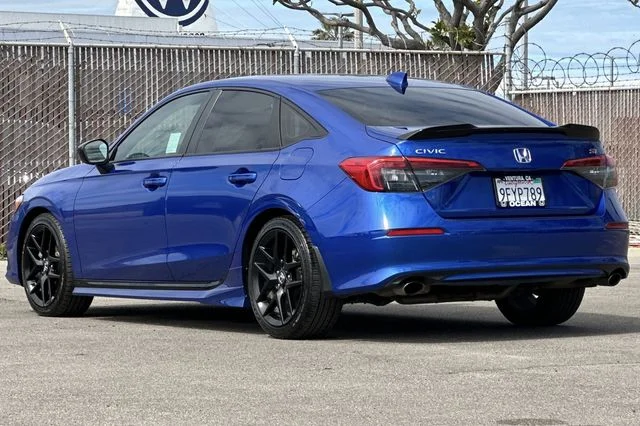 Used 2023 Boost Blue Pearl Honda Si image 6