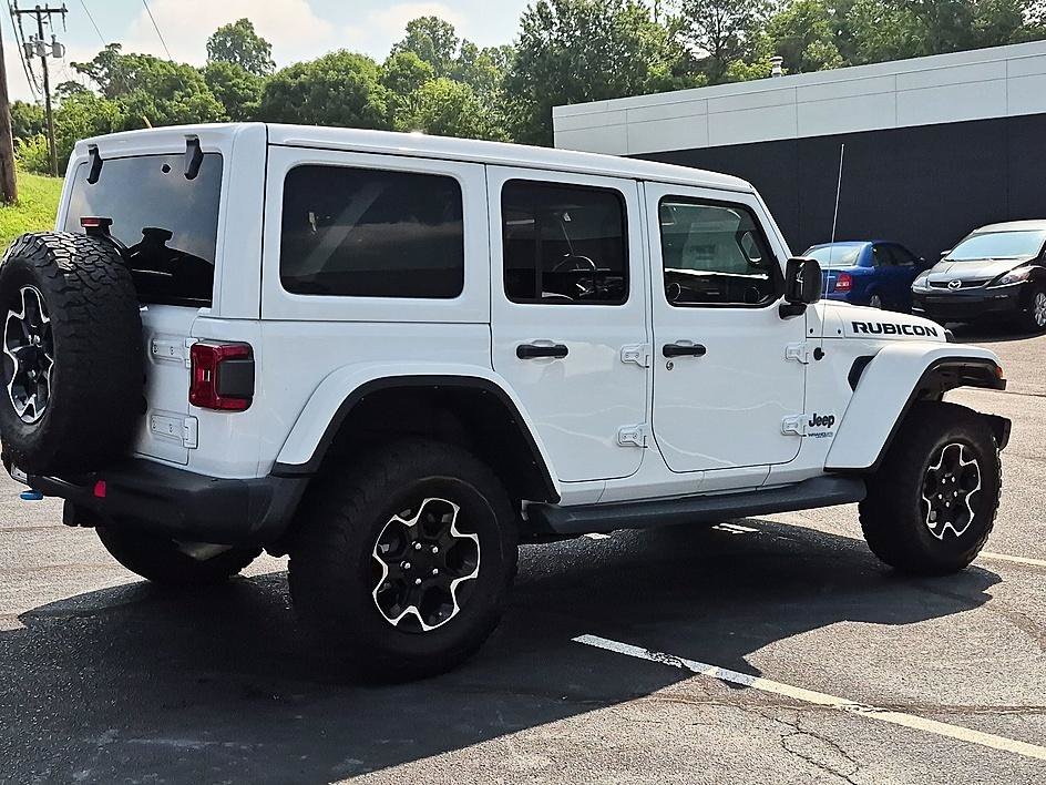 Used 2022 Bright White Clearcoat Jeep Unlimited Rubicon image 6