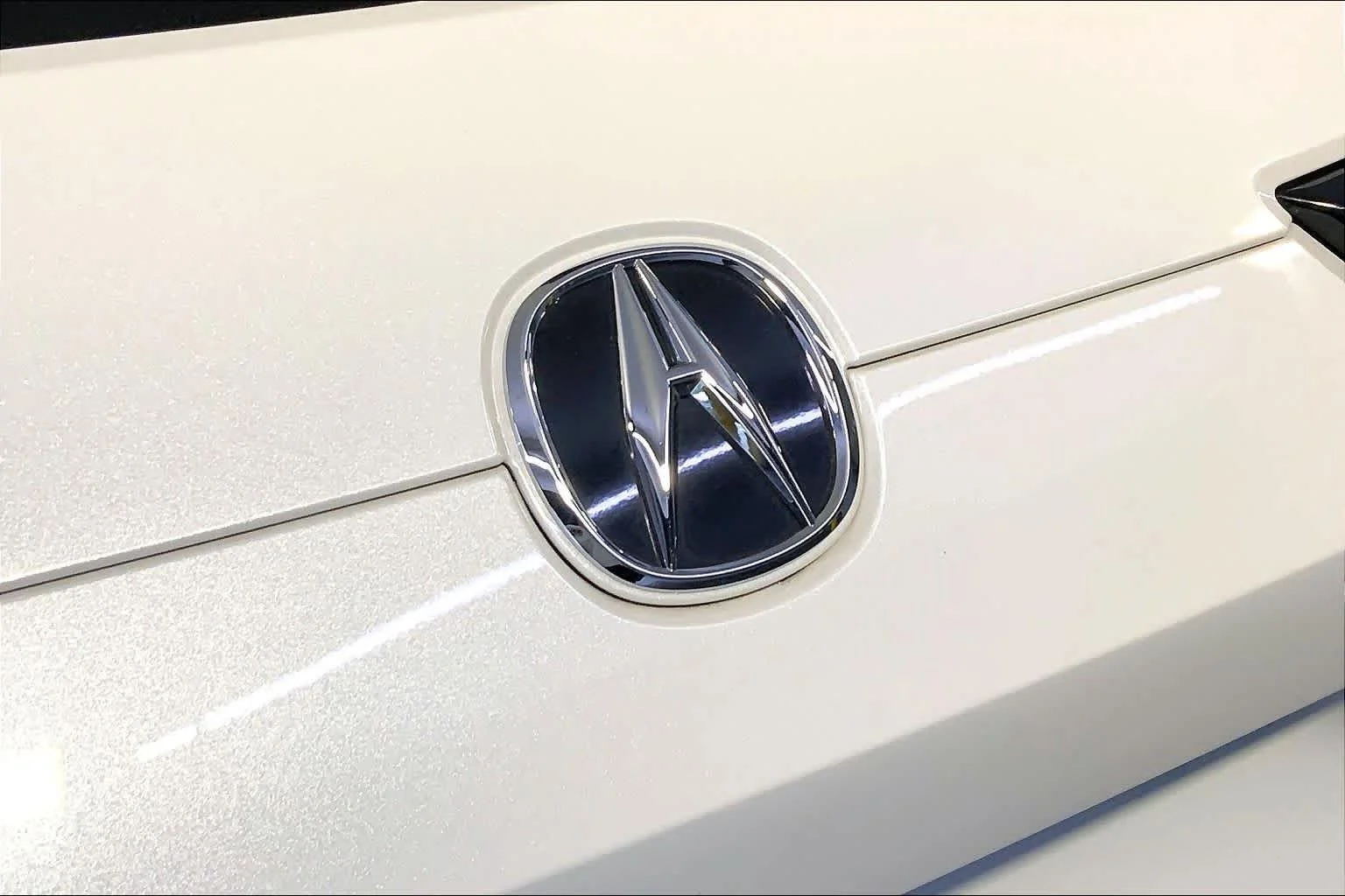 Certified Used 2025 Platinum White Pearl Acura With A-Spec Advance Package image 33