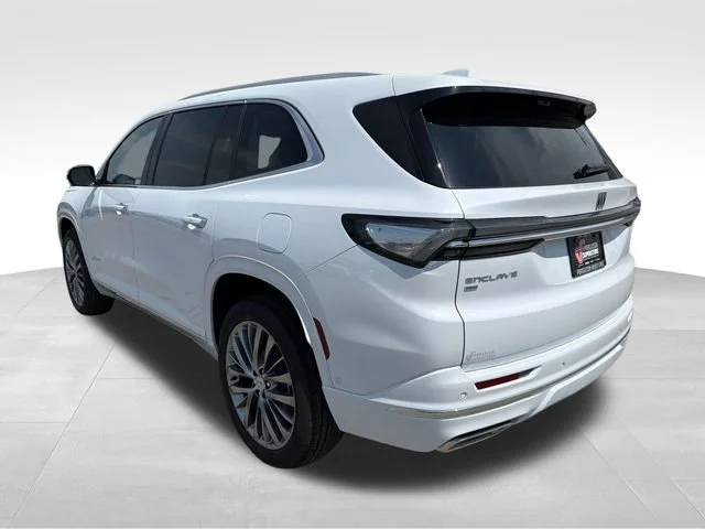 New 2026 Iridescent White Tricoat Buick Avenir image 5