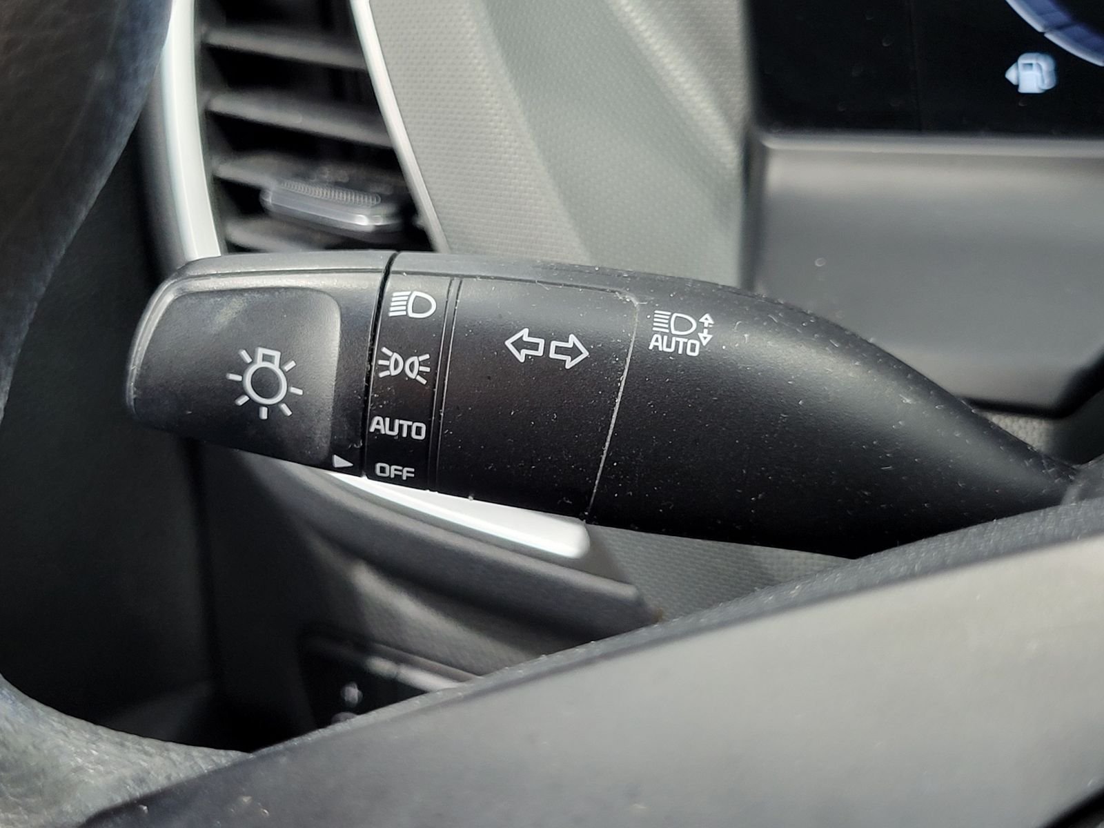 Used 2024 Blue Kia LX image 16