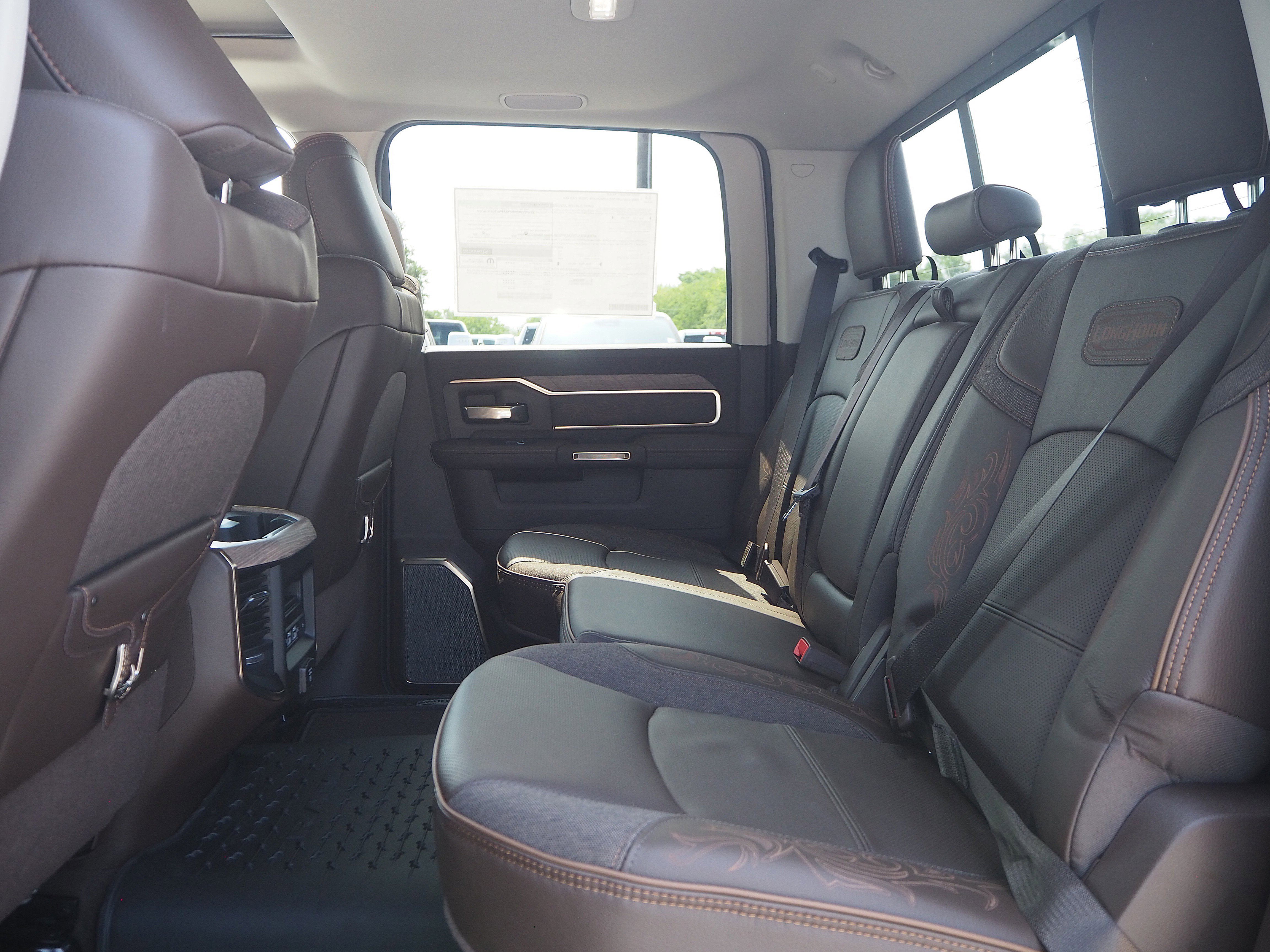 2025 RAM 2500 Limited - Photo 10