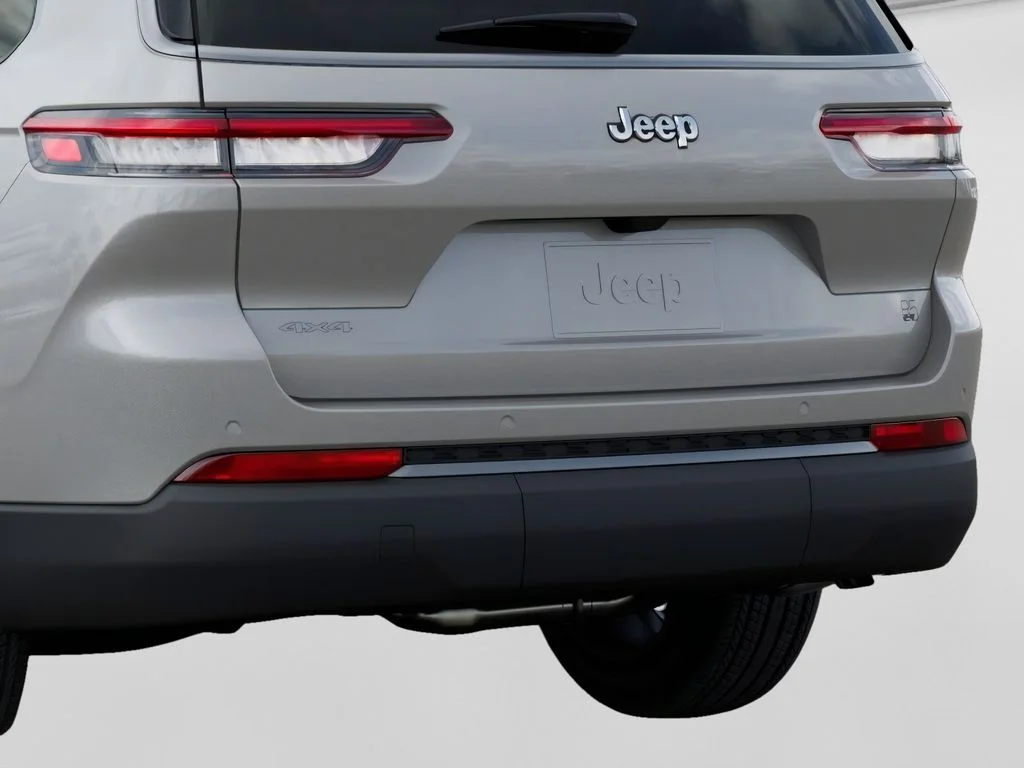 New 2026 Silver Zynith Jeep  image 13
