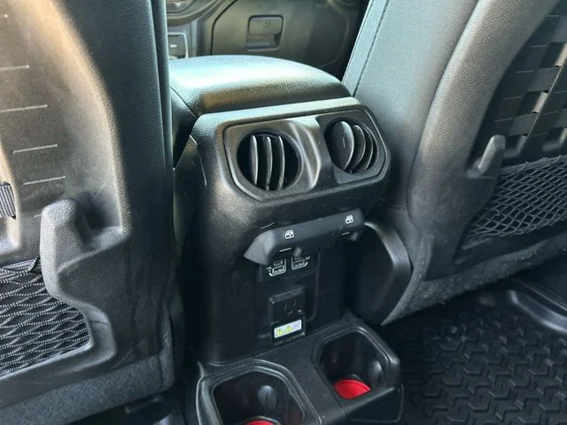 Used 2019 Black Jeep Unlimited Rubicon image 21