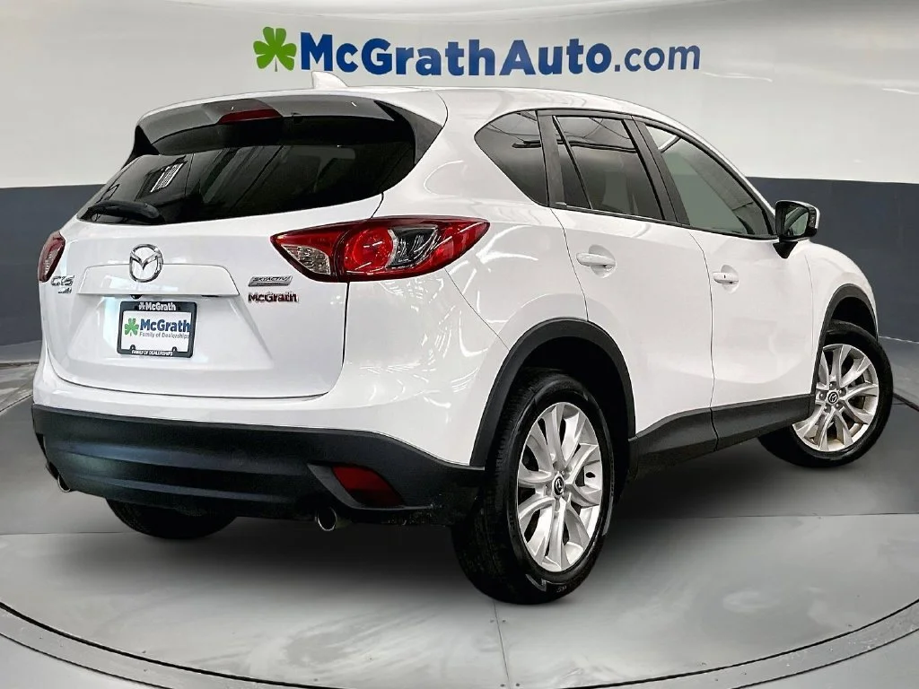 Used 2014 White Mazda Grand Touring image 17