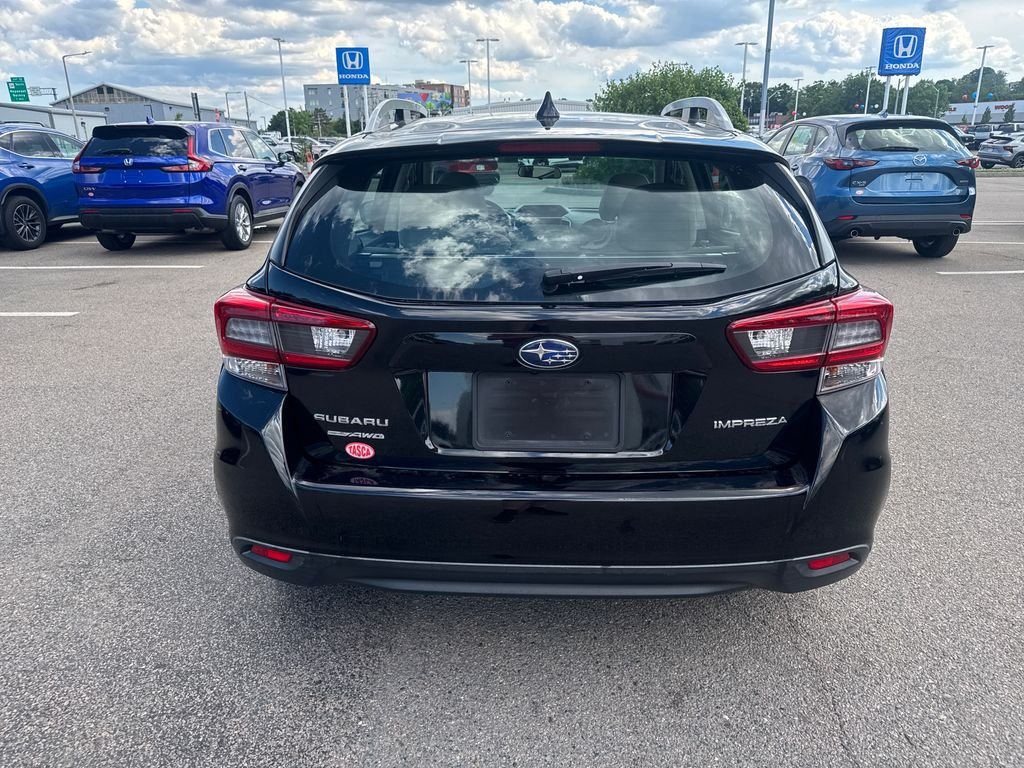 Used 2020 Black Subaru Premium image 6
