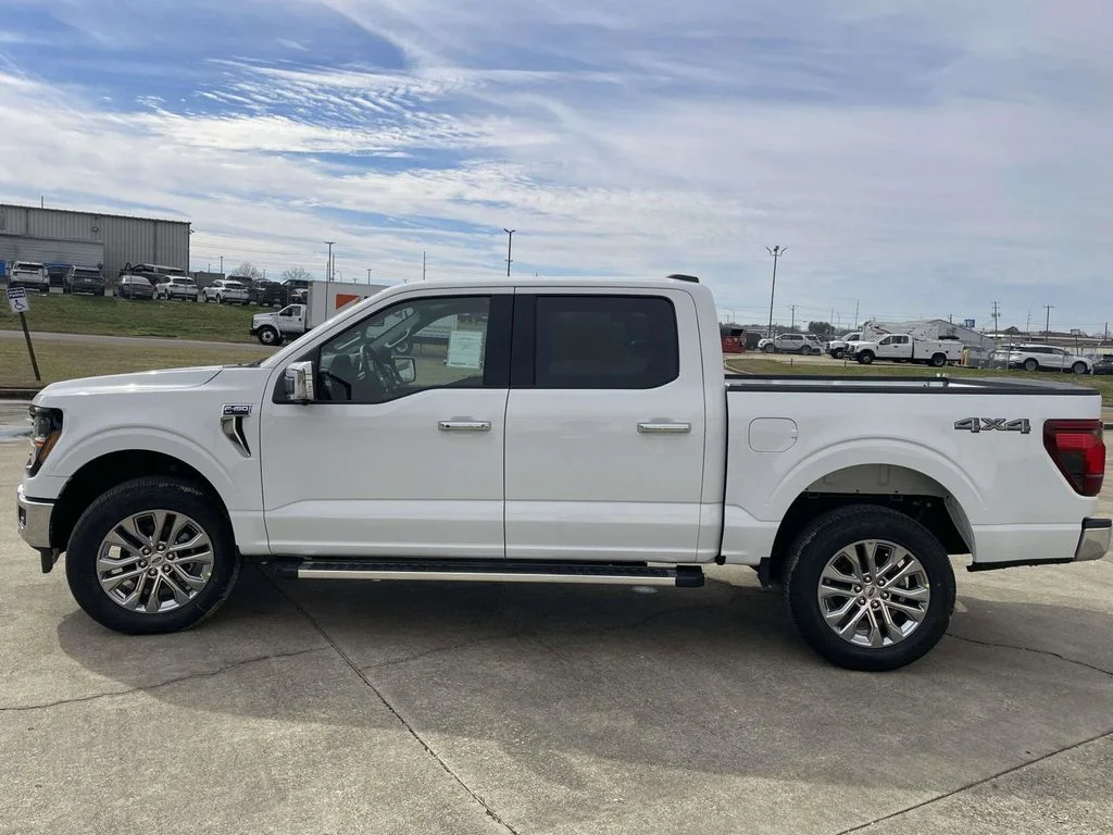 New 2026 White Ford XLT image 6