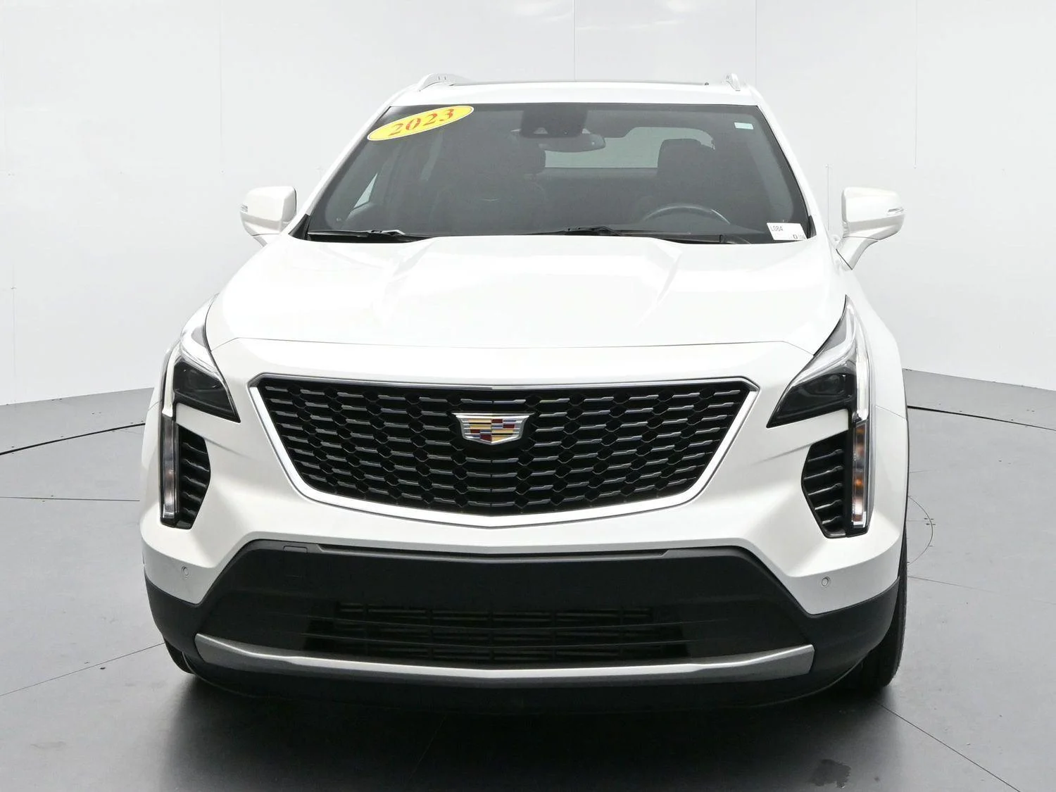 Used 2023 Crystal White Tricoat Cadillac Premium Luxury image 2