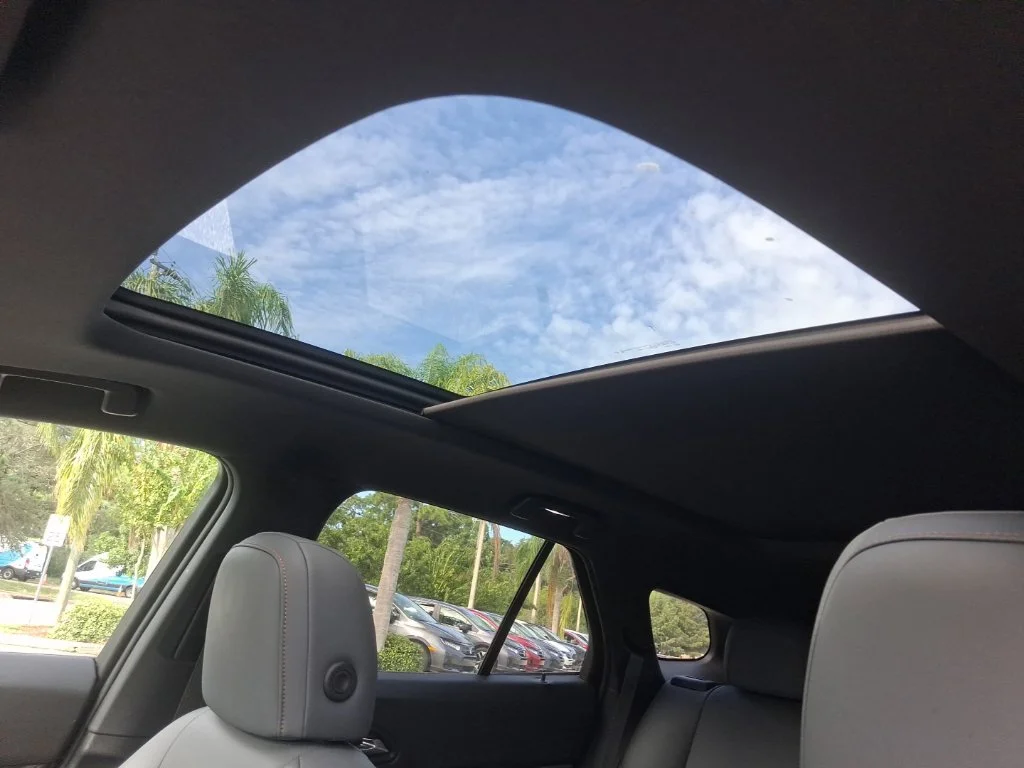 Used 2024  Honda Touring image 21