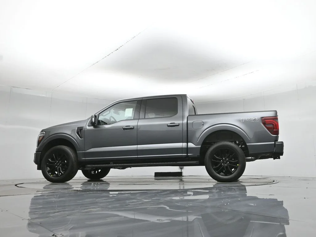 New 2026 Carbonized Gray Metallic Ford Lariat image 54
