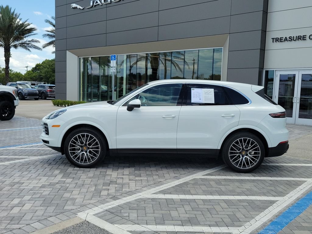 Used 2022 White Porsche Base image 2