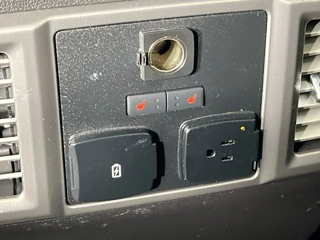 Used 2017 Blue Ford Limited image 27
