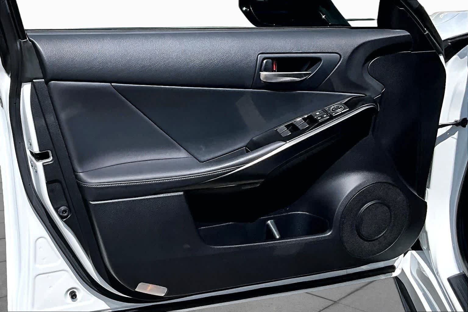 Used 2024 Ultra White Lexus F SPORT Design image 26