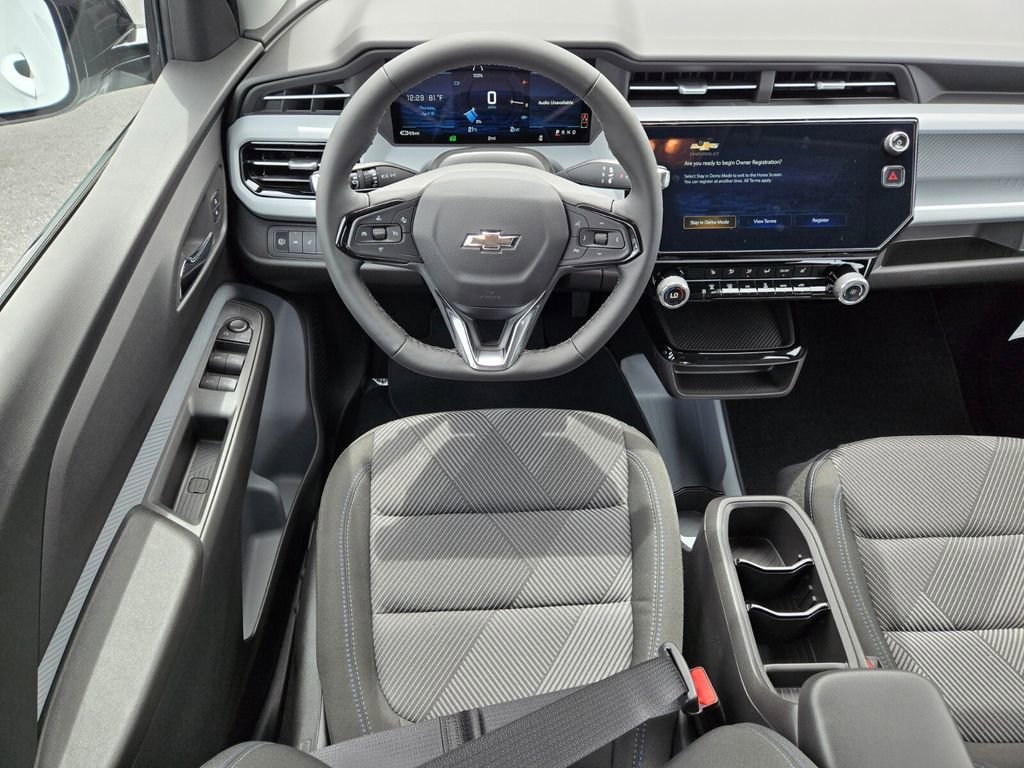 2027 Chevrolet Bolt LT - Photo 8