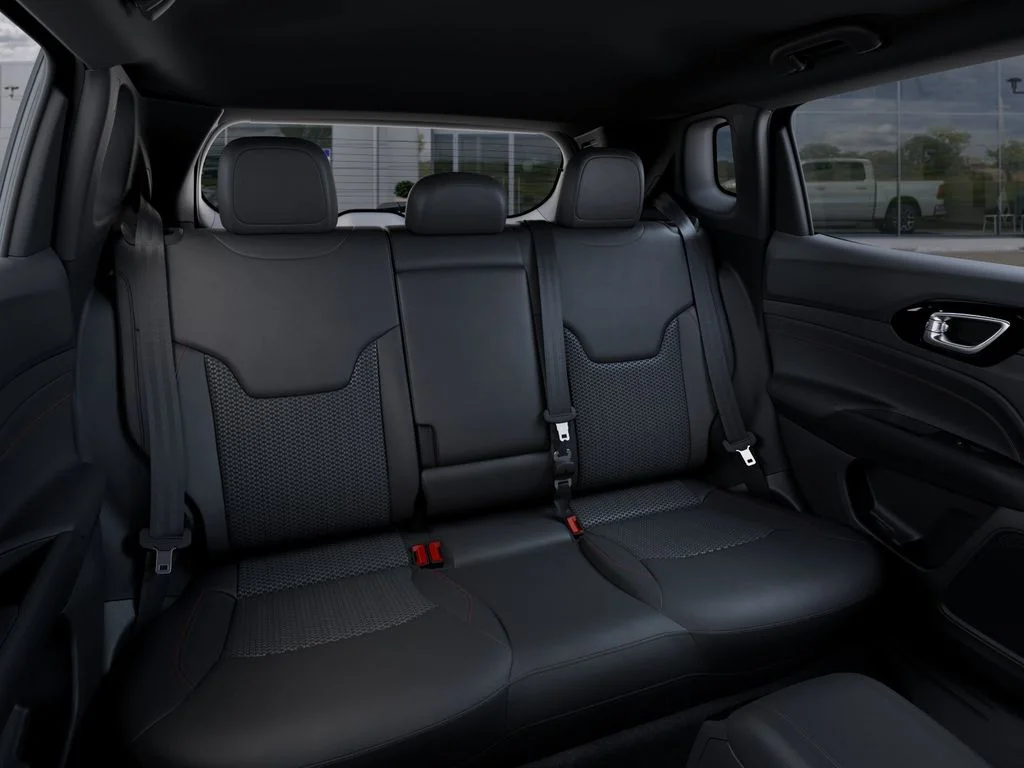 New 2026 Fathom Blue Pearl-Coat Exterior Paint Jeep Trailhawk image 15