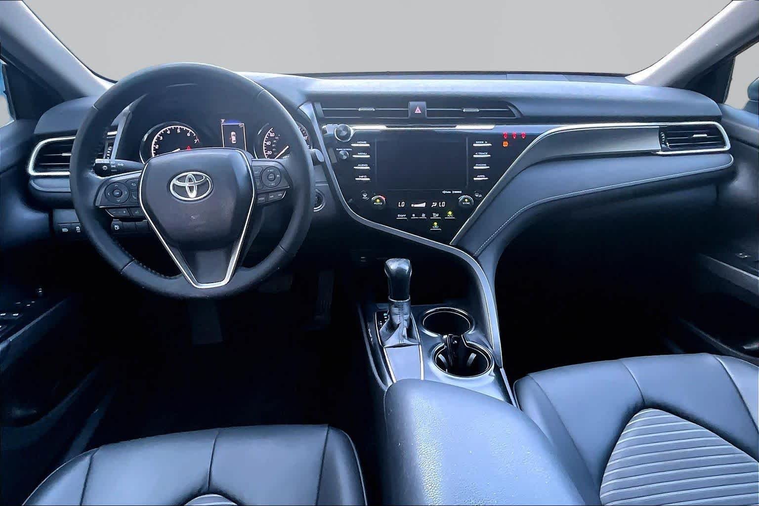 Used 2018 Blue Streak Metallic Toyota SE image 16