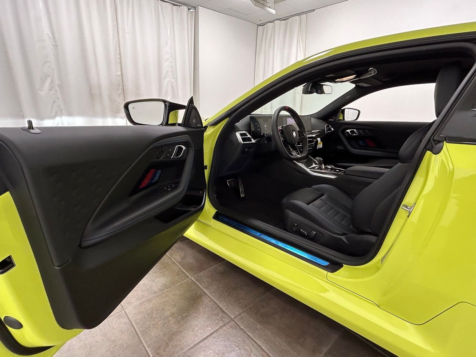 New 2026 Sao Paulo Yellow BMW Base image 24