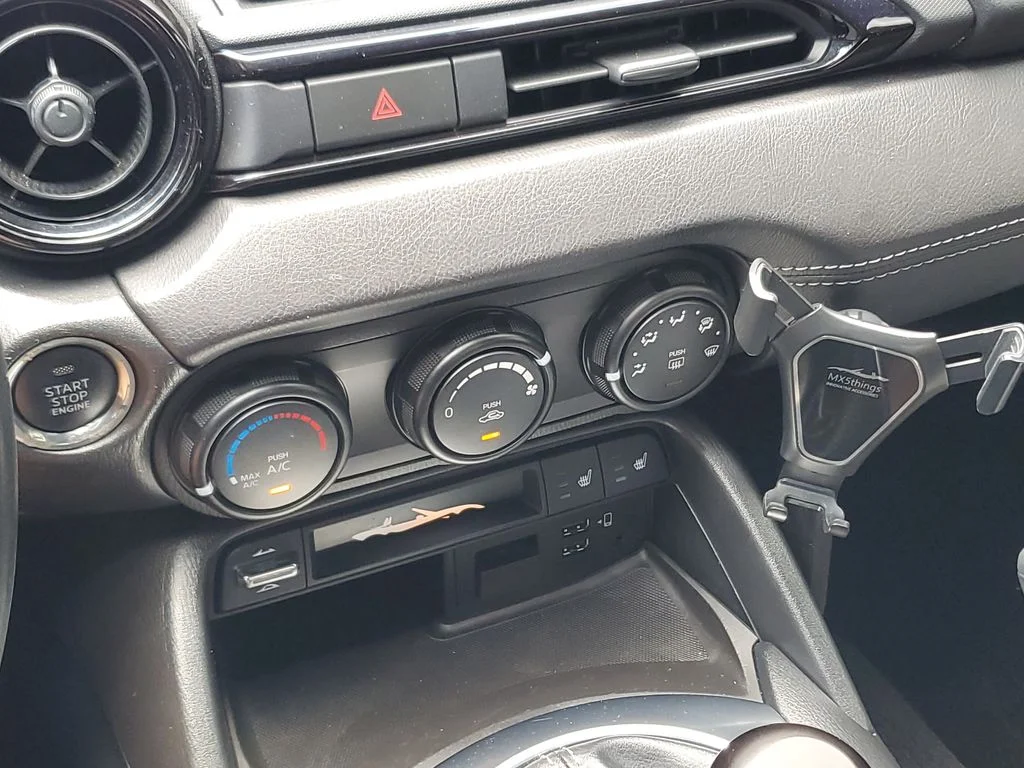 Used 2021 Gray Mazda Club image 28