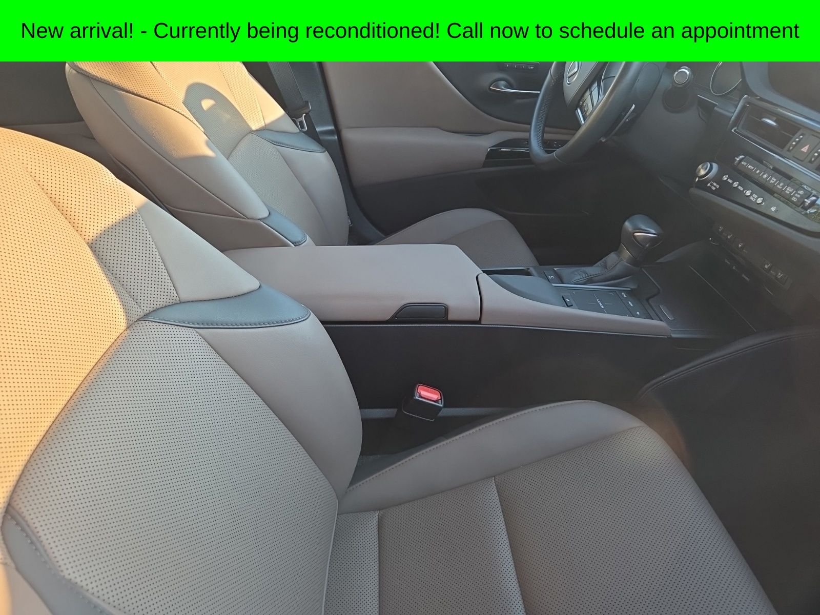 Used 2022 White Pearl Lexus 350 image 12