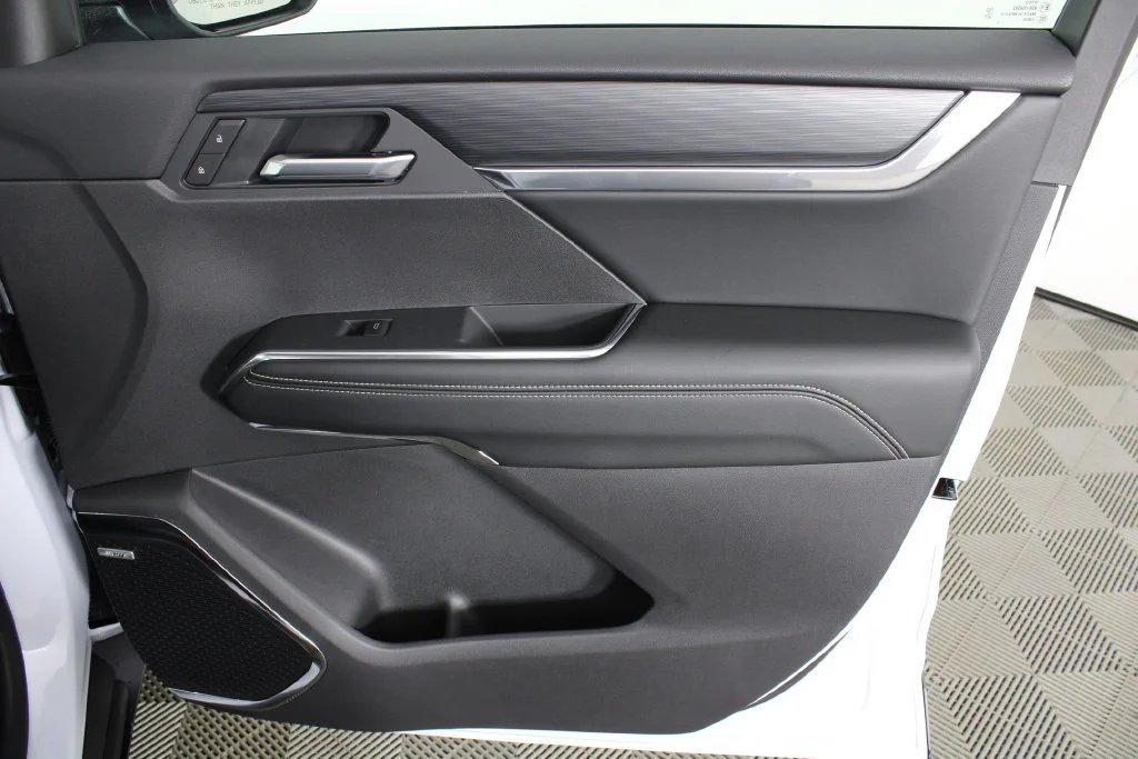 2026 GMC Acadia Elevation - Photo 10