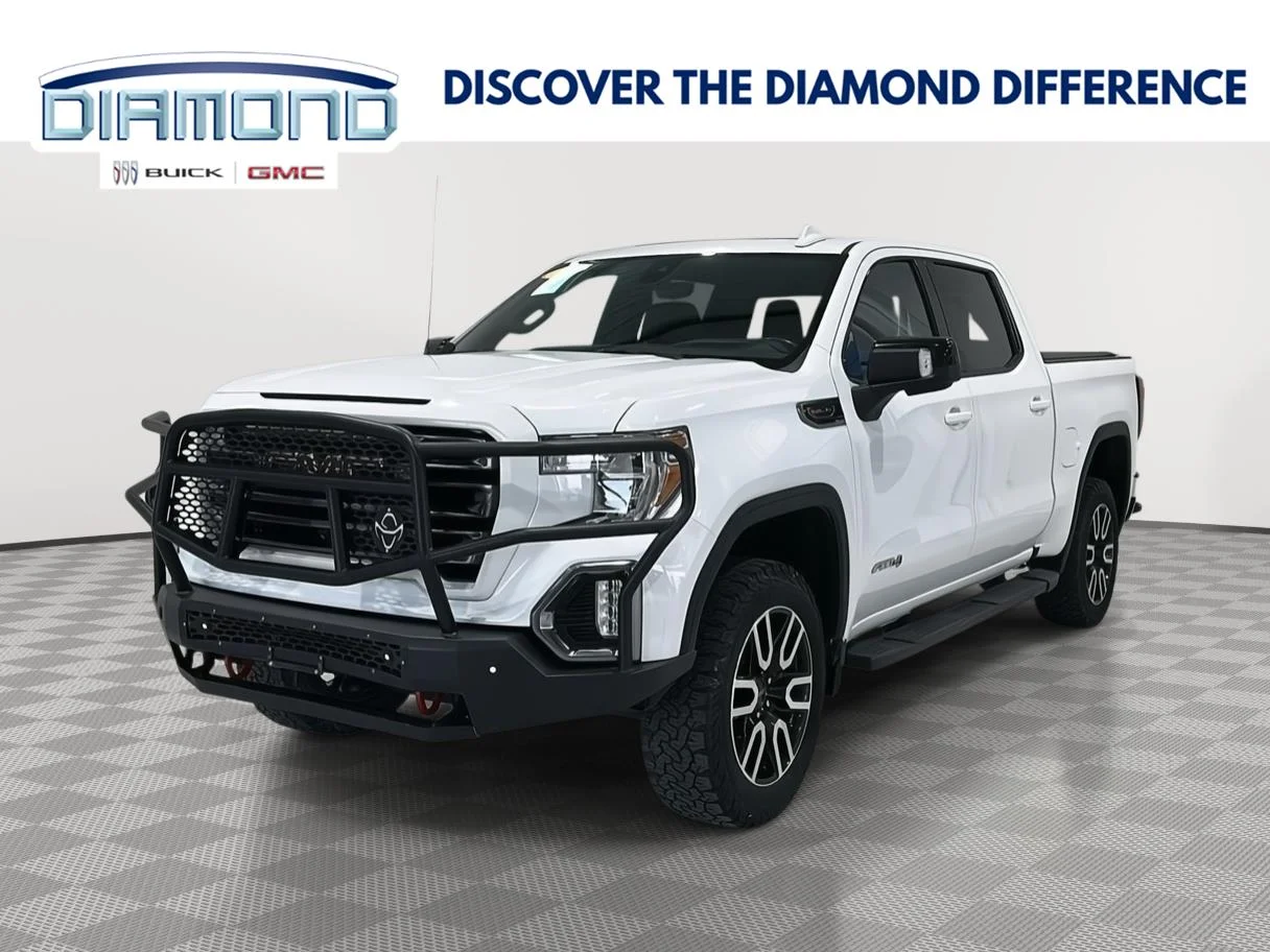 2020 GMC Sierra 4WD Crew Cab Short Box AT4's photo