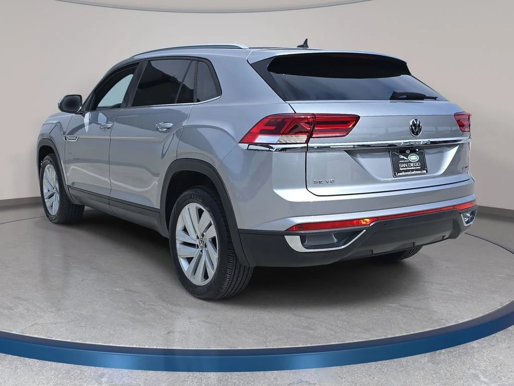 Used 2020 Silver Volkswagen 3.6L V6 SE w/Technology R-Line image 8