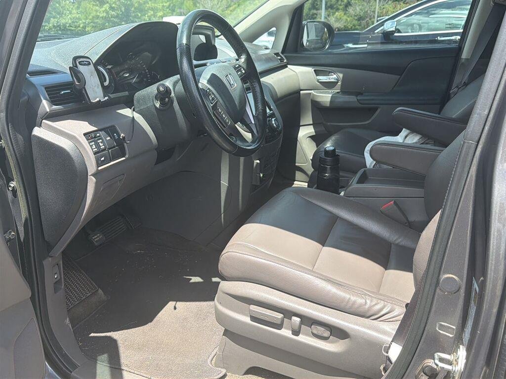 Used 2014  Honda EX-L w/ RES image 5