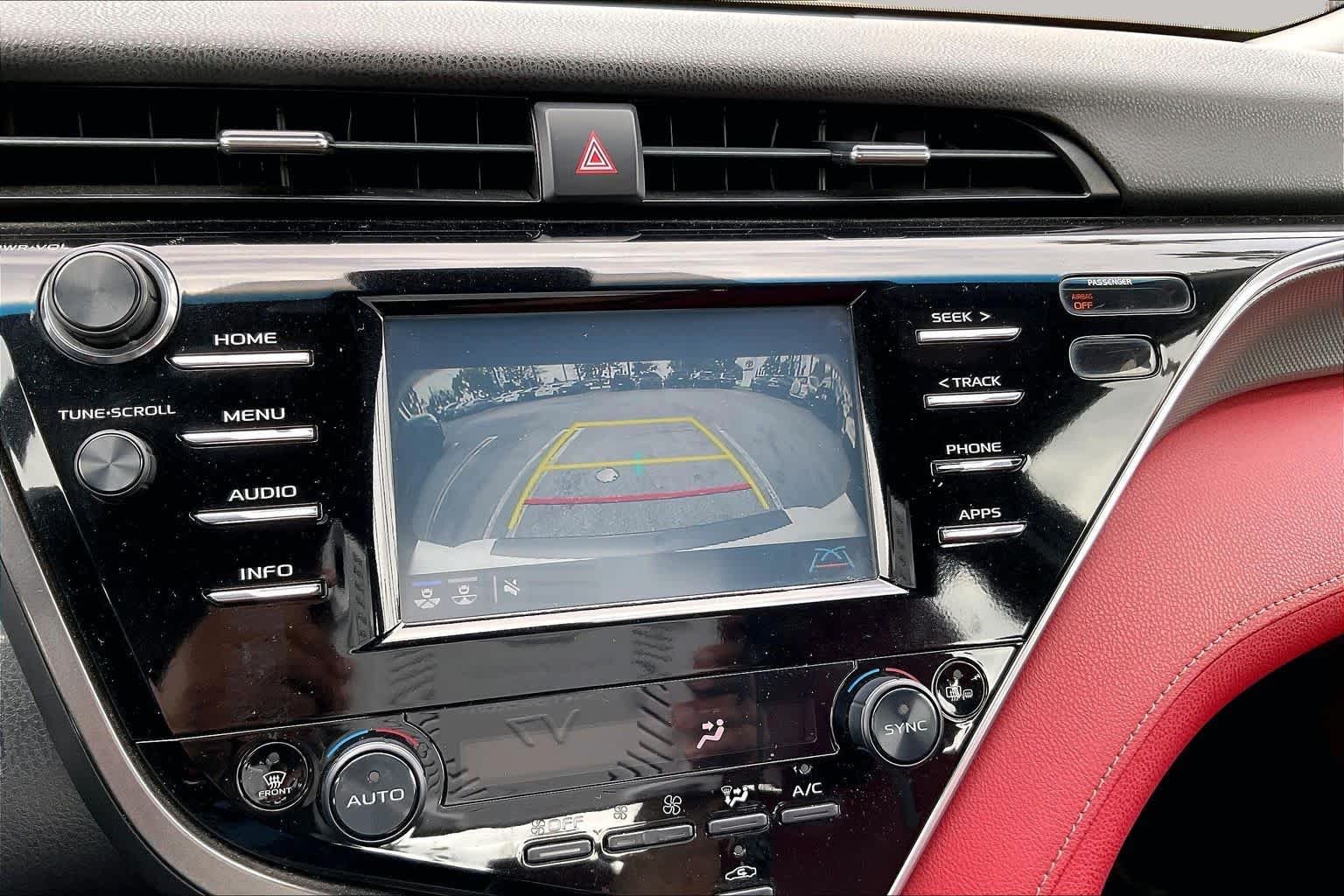 Used 2018 Midnight Black Metallic/Wind Chill Toyota XSE image 24