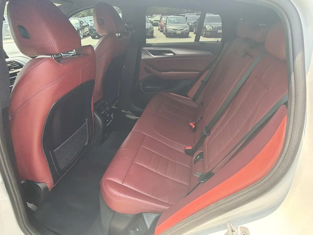 Used 2021 White BMW xDrive30i image 21