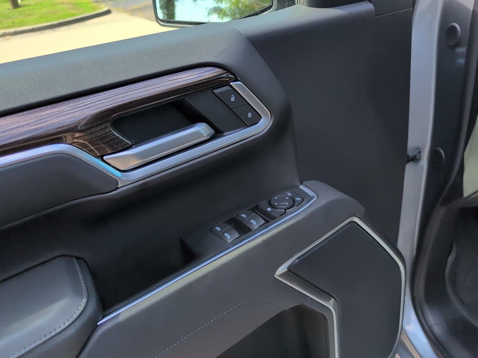 New 2026 Sterling Gray Metallic Chevrolet LT image 12