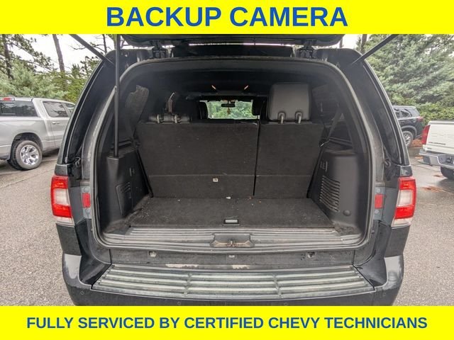Used 2015 Black Lincoln Base image 17