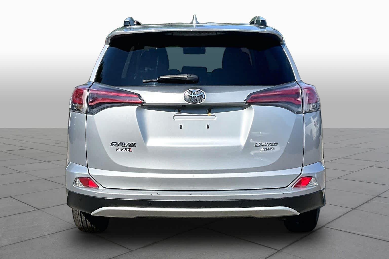 Used 2016 Silver Sky Metallic Toyota Limited image 8