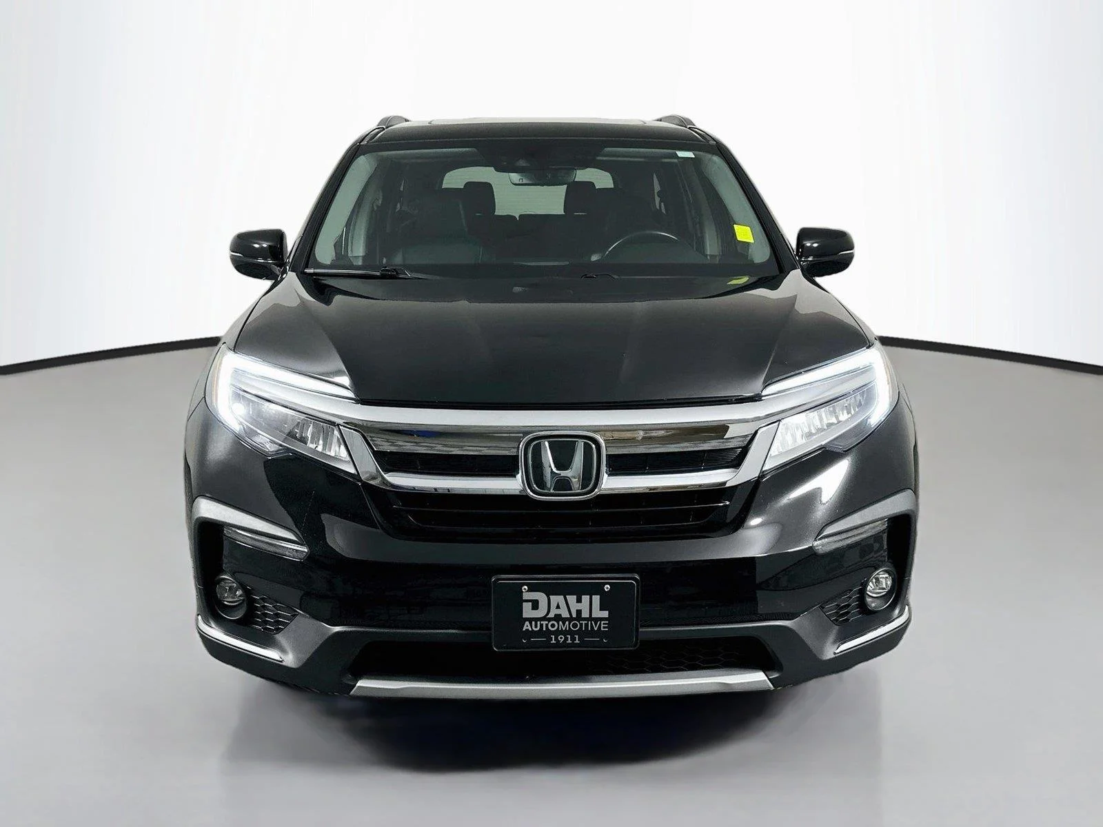 Used 2020 Crystal Black Pearl Honda Elite image 3