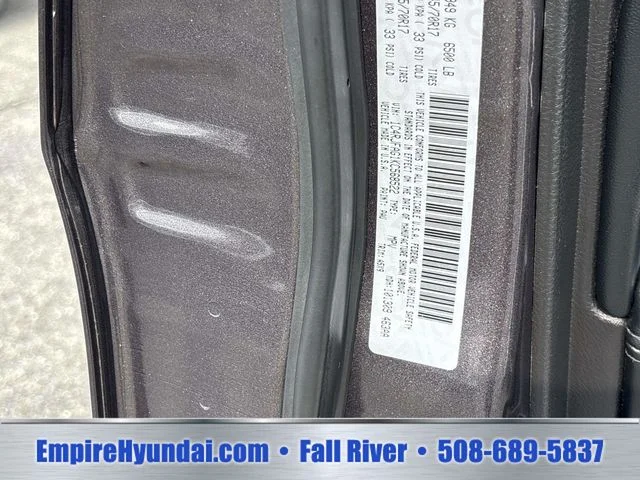 Used 2019 Gray Jeep Laredo E image 29
