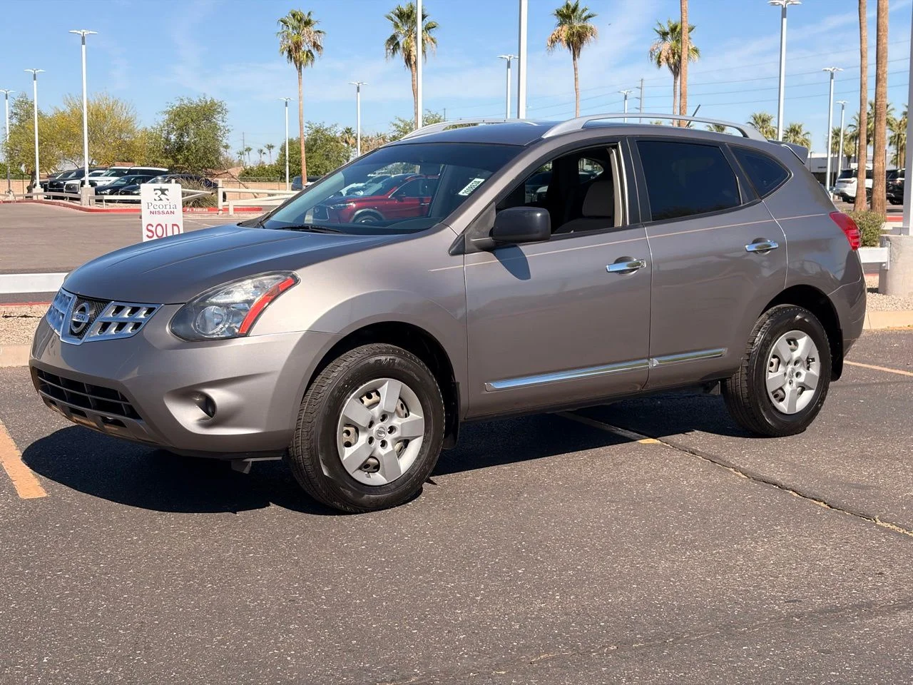 2014 Nissan Rogue Select S FWD's photo