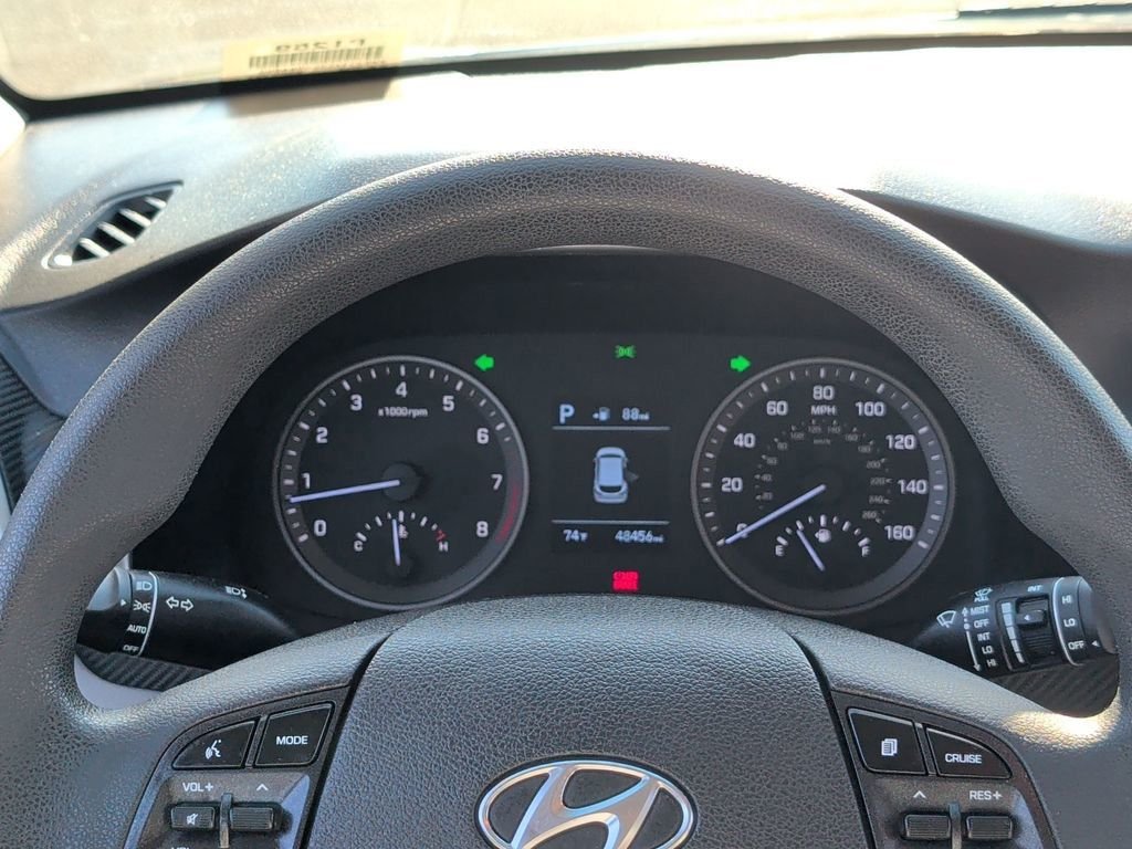 Used 2020  Hyundai SEL image 18