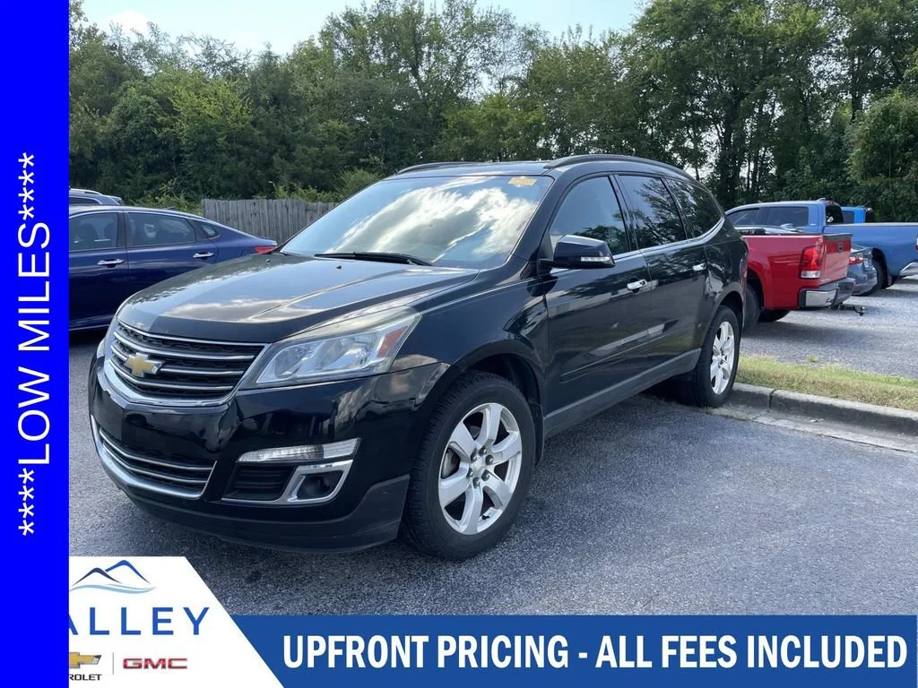 Used 2016 MOSAIC BLACK METALLIC Chevrolet LT image 1