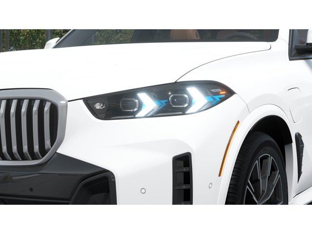 New 2026 Alpine White BMW xDrive50e image 6