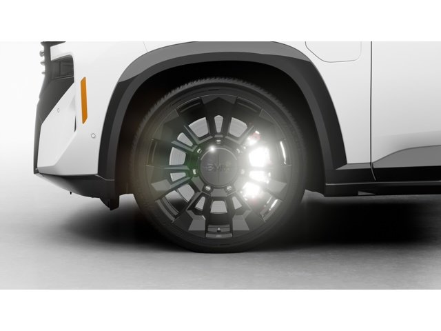 New 2026 Mineral White Metallic BMW Label image 7