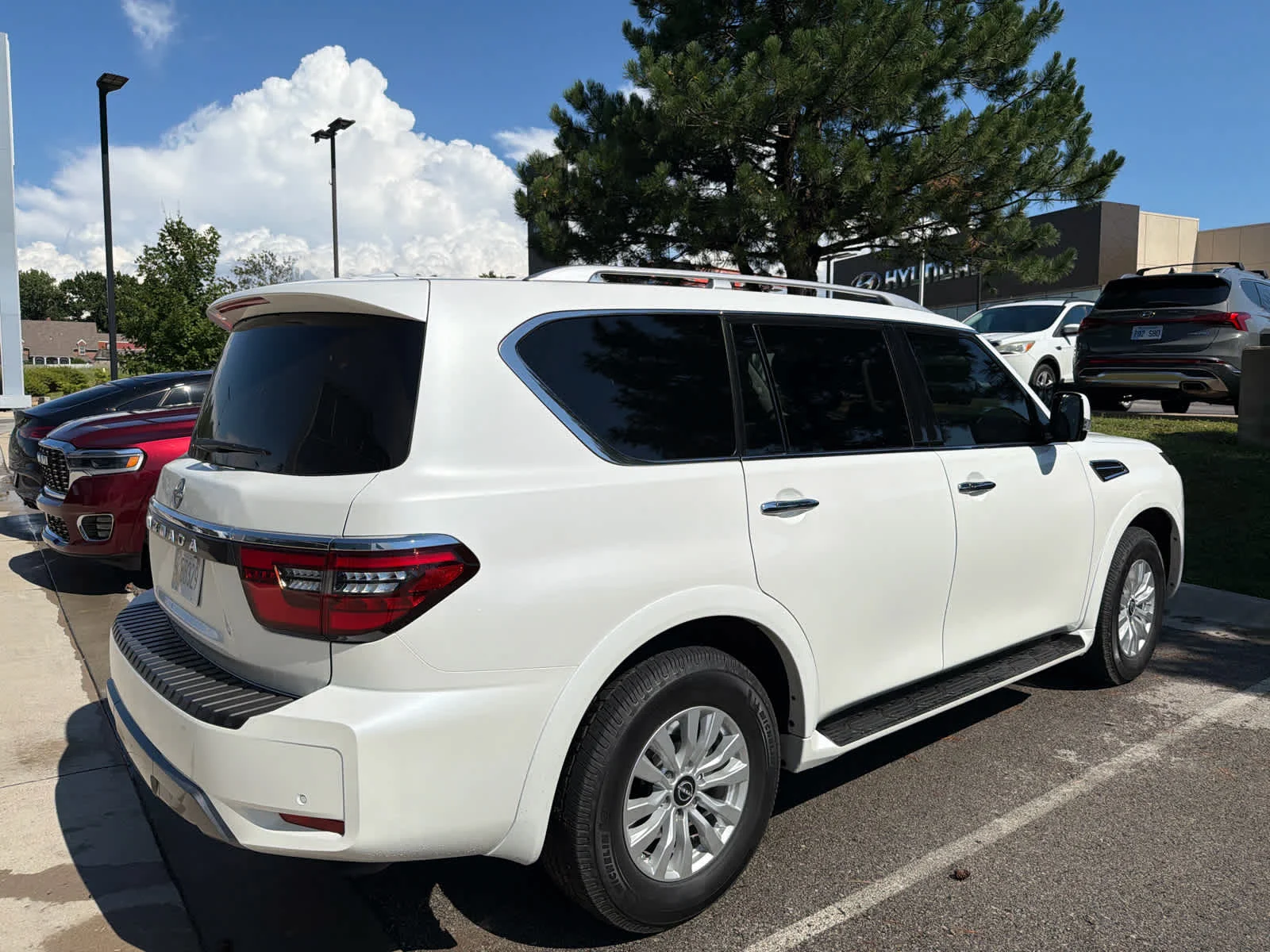 Used 2024 Aspen White Tricoat Nissan SV image 5