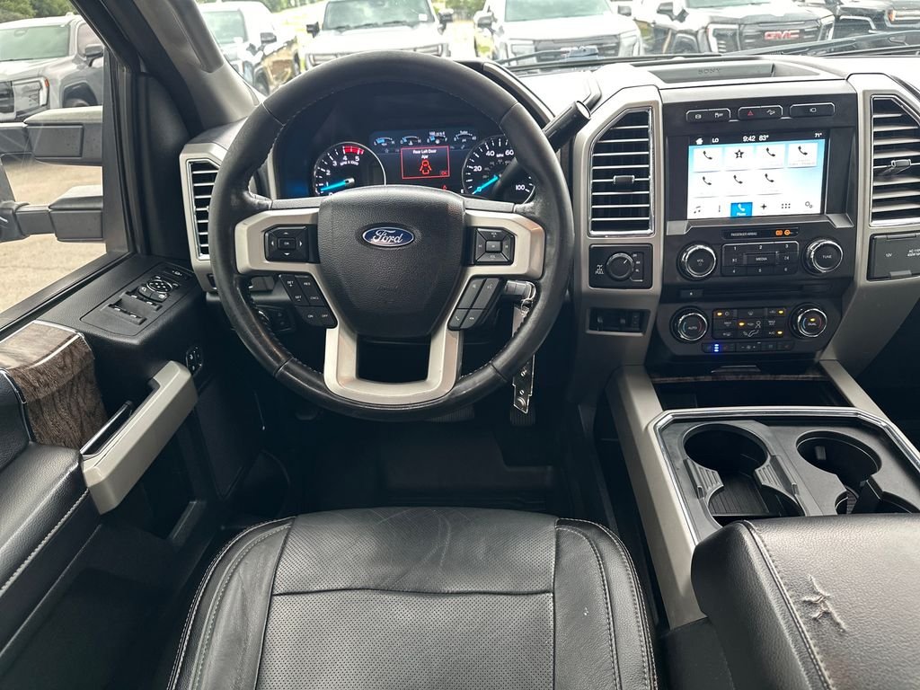 Used 2017 White Ford Lariat image 30