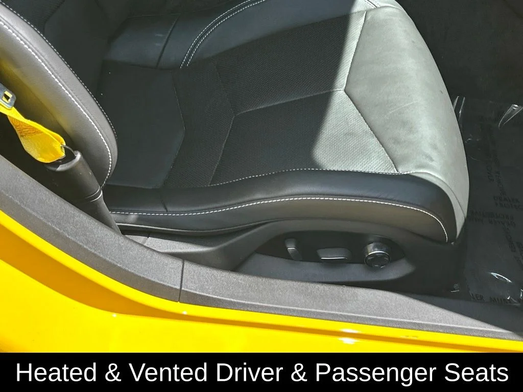 Used 2025 Yellow Chevrolet Stingray image 29
