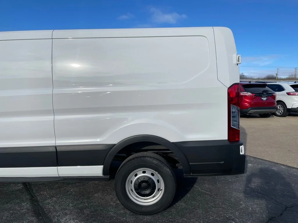 2025 Ford Transit Van Base - Photo 26