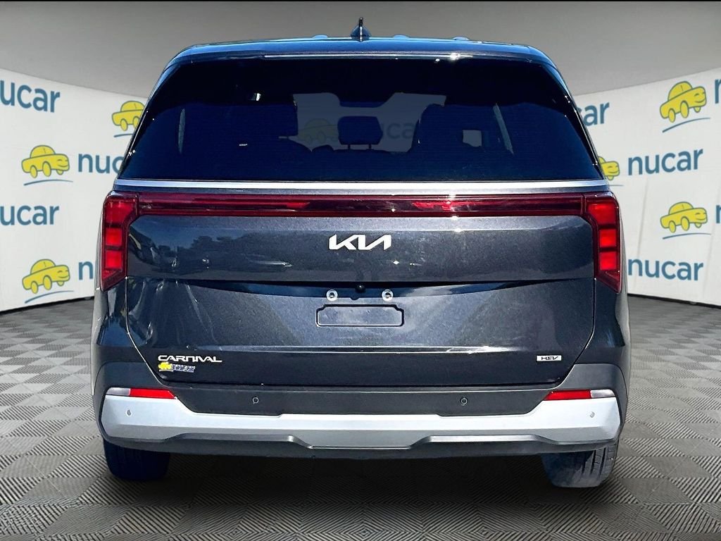 Used 2026 Gray Kia LXS image 5